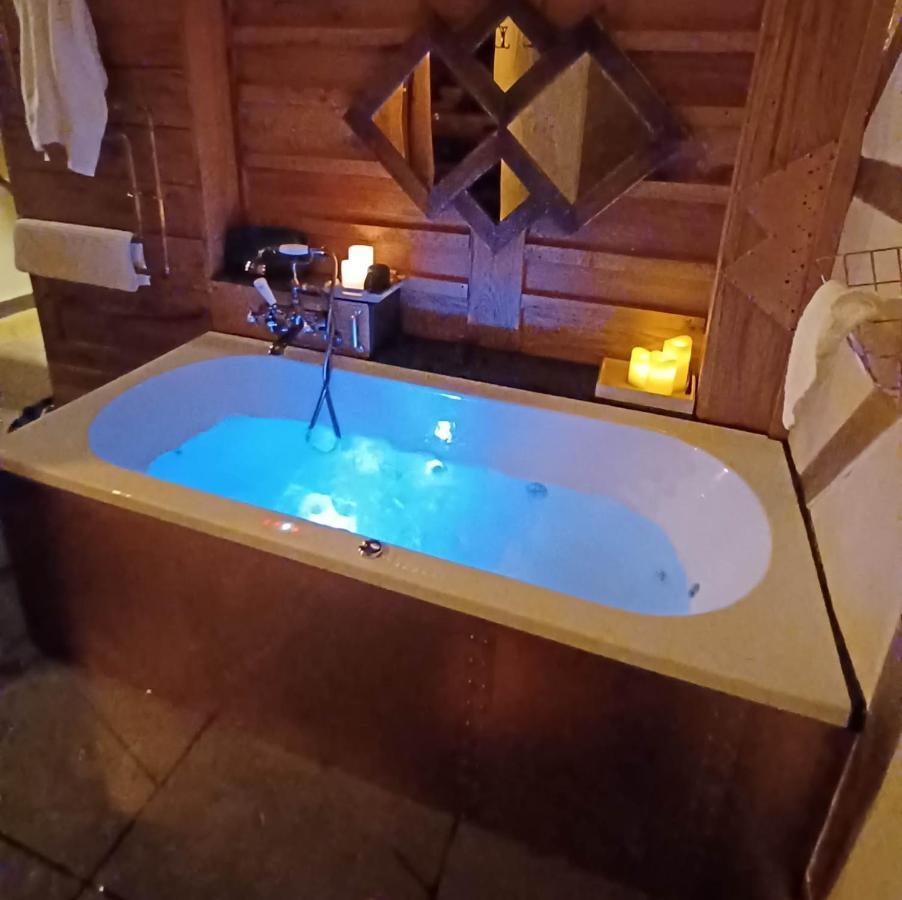 La Cabane Du Coing Visé Exteriör bild