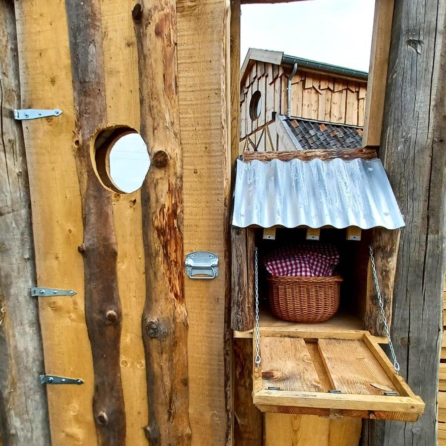 La Cabane Du Coing Visé Exteriör bild