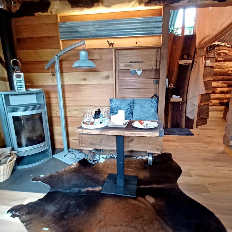 La Cabane Du Coing Visé Exteriör bild